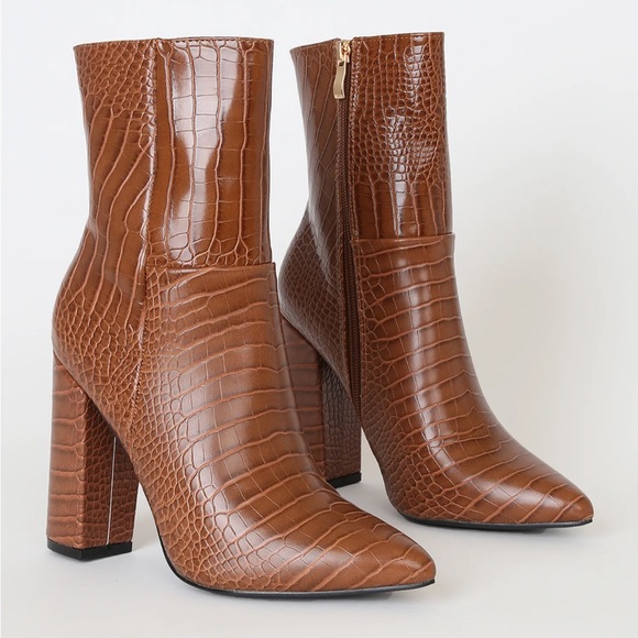 ✨ Brand New Lulu’s Croc Ankle Boots ✨ - Picture 3 of 3